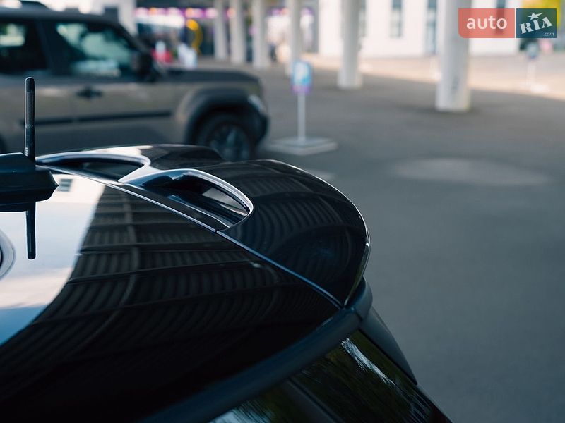 Хэтчбек MINI Electric 2021 в Киеве