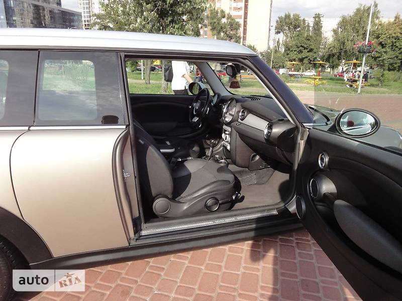 Хетчбек MINI Hatch 2008 в Києві