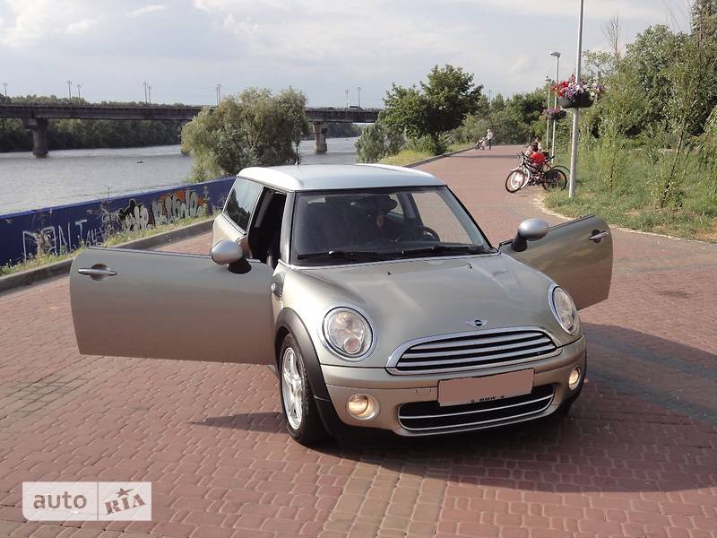 Хетчбек MINI Hatch 2008 в Києві