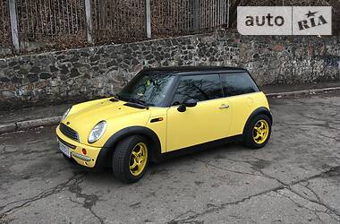 Хэтчбек MINI Hatch 2003 в Киеве