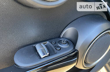 Хетчбек MINI Hatch 2014 в 