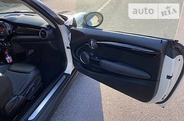 Хетчбек MINI Hatch 2014 в 