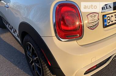 Хетчбек MINI Hatch 2014 в 