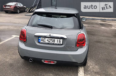Купе MINI Hatch 2017 в 