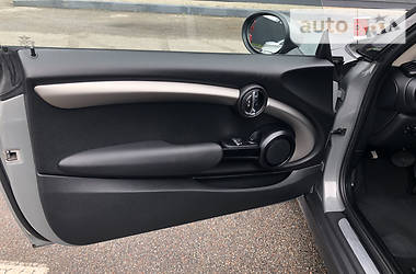 Купе MINI Hatch 2017 в 