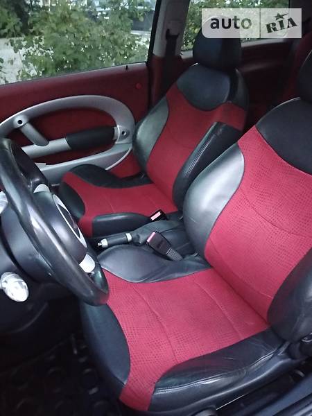 Хэтчбек MINI Hatch 2004 в Одессе