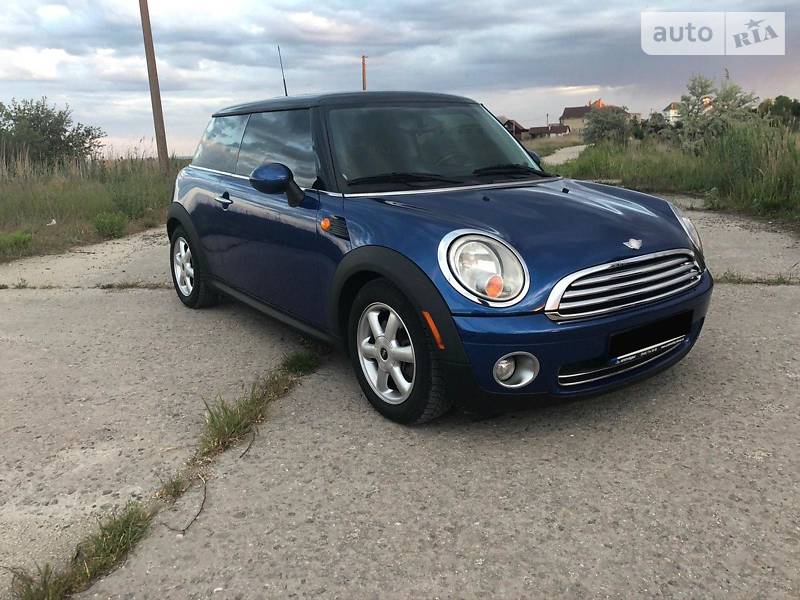 Хэтчбек MINI Hatch 2009 в Киеве