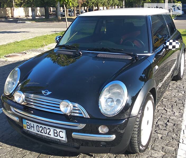 Хэтчбек MINI Hatch 2004 в Одессе