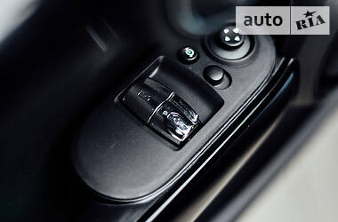 Хетчбек MINI Hatch 2020 в 