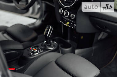Хетчбек MINI Hatch 2020 в 