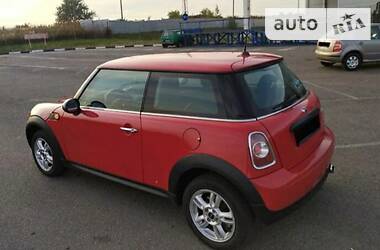 Хэтчбек MINI Hatch 2010 в Збараже