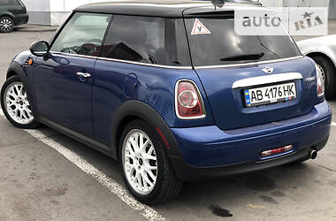 Хэтчбек MINI Hatch 2013 в Виннице