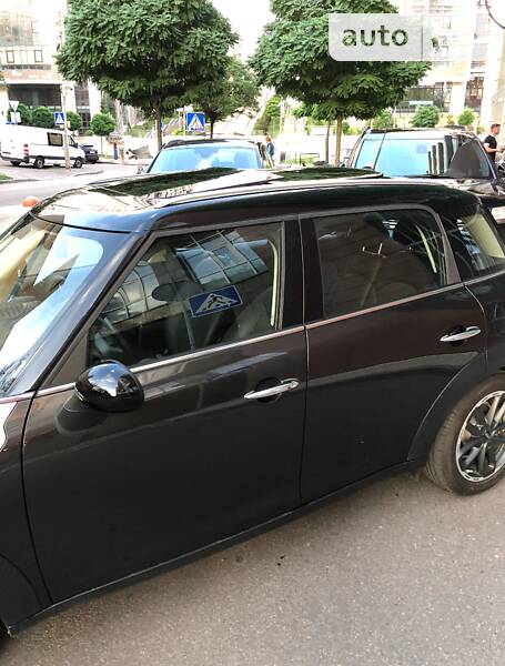 Хэтчбек MINI Hatch 2015 в Киеве