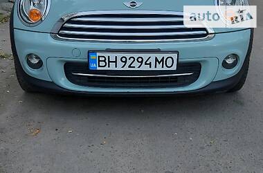 Купе MINI Hatch 2012 в Ужгороді