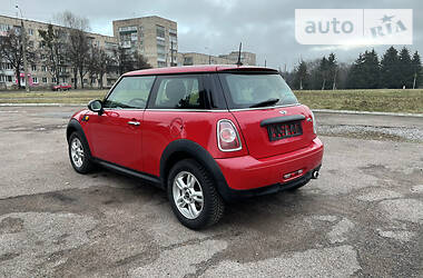 Хэтчбек MINI Hatch 2010 в 