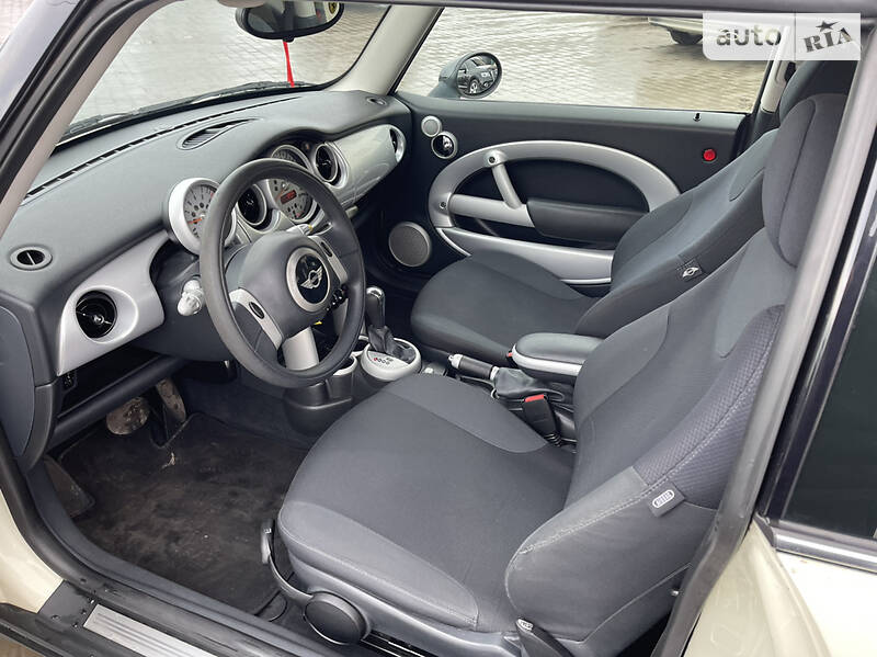 Купе MINI Hatch 2006 в Луцке
