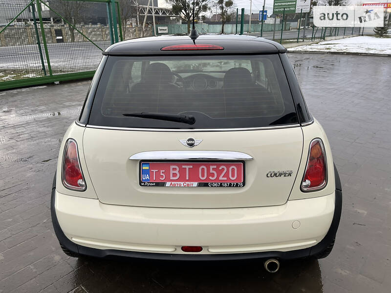 Купе MINI Hatch 2006 в Луцке