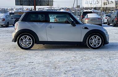 Хэтчбек MINI Hatch 2011 в 