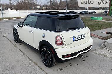 Хэтчбек MINI Hatch 2012 в Одессе