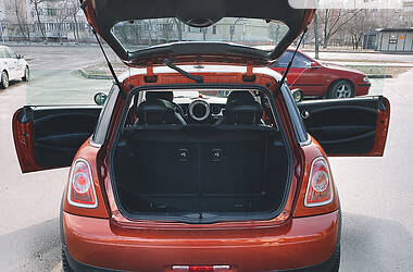 Хэтчбек MINI Hatch 2011 в 