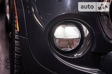 Купе MINI Hatch 2017 в 