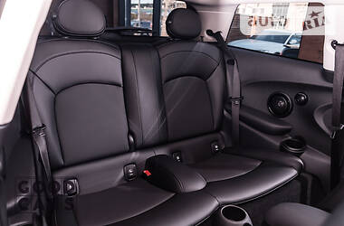 Купе MINI Hatch 2017 в 