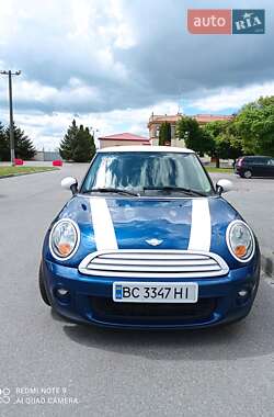Хэтчбек MINI Hatch 2012 в Львове Хэтчбек MINI Hatch 2012 в Львове