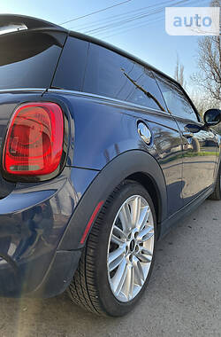 Хэтчбек MINI Hatch 2014 в 
