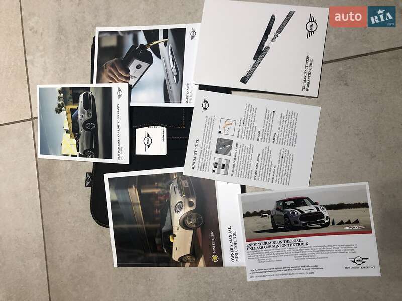 Хэтчбек MINI Hatch 2020 в Киеве