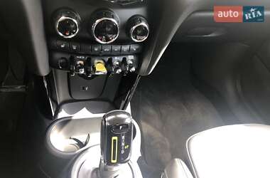 Хэтчбек MINI Hatch 2020 в Киеве