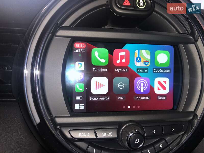 Хэтчбек MINI Hatch 2020 в Киеве