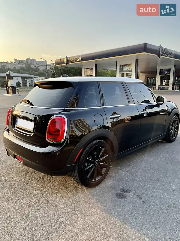 Хэтчбек MINI Hatch 2016 в 