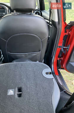 Хэтчбек MINI Hatch 2015 в Киеве