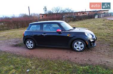 Хэтчбек MINI Hatch 2018 в 