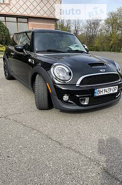 Хэтчбек MINI Hatch 2013 в 