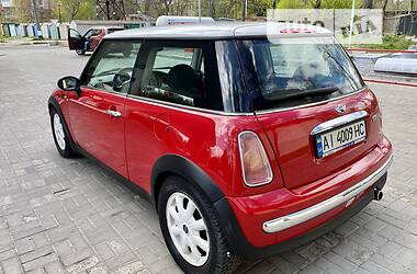 Купе MINI Hatch 2004 в 