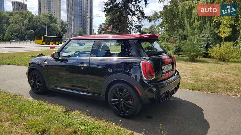 Хетчбек MINI Hatch 2018 в Києві