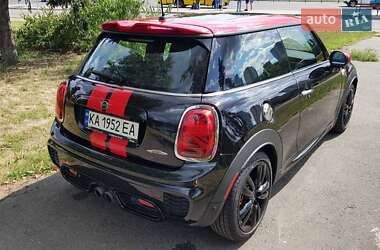 Хетчбек MINI Hatch 2018 в 