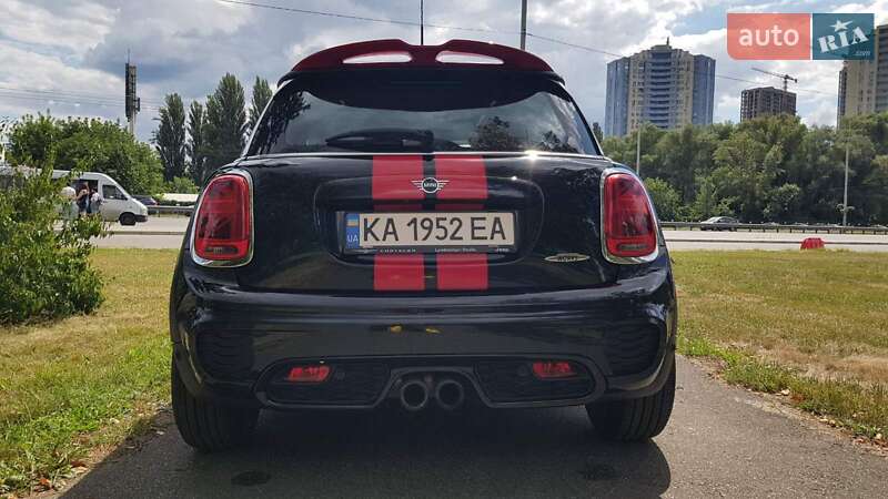 Хетчбек MINI Hatch 2018 в Києві