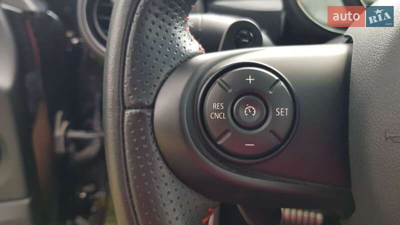 Хетчбек MINI Hatch 2018 в Києві