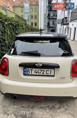 Хэтчбек MINI Hatch 2017 в Ужгороде