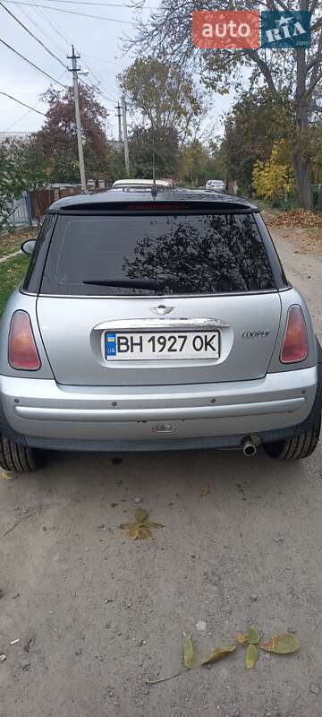Купе MINI Hatch 2004 в Подольске