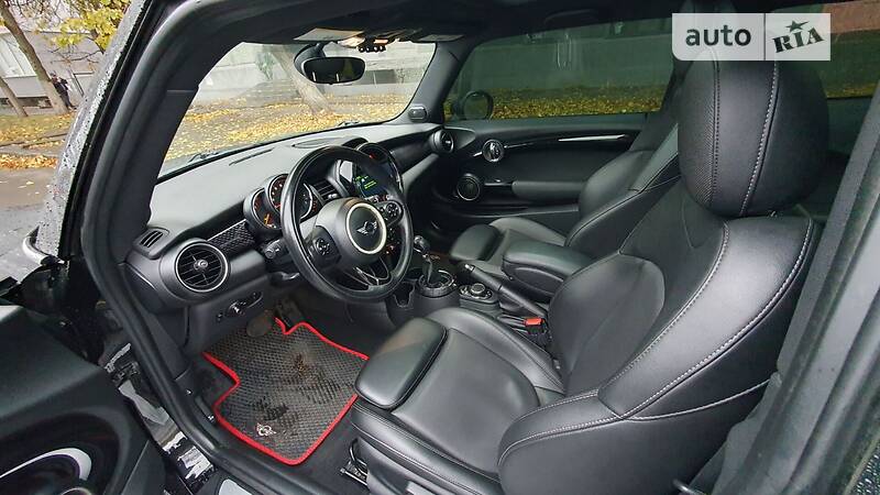 Хэтчбек MINI Hatch 2014 в Одессе фото 29 Хэтчбек MINI Hatch 2014 в Одессе