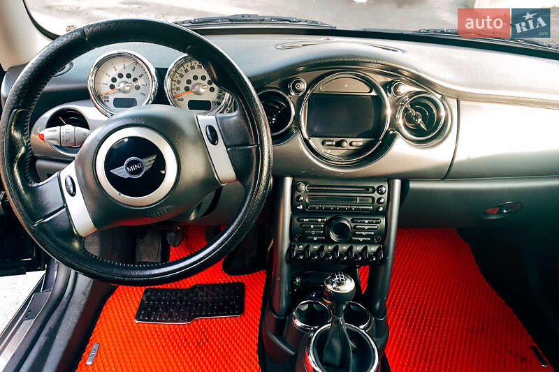 Купе MINI Hatch 2005 в Киеве