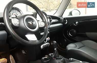 Седан MINI Hatch 2008 в Черновцах
