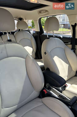 Хетчбек MINI Hatch 2013 в Києві