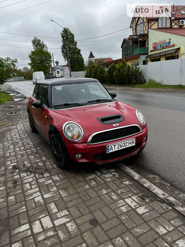 2009 Mini Hatch, VIN WMWME31060TR98105:plate — фото 1 (autoria)