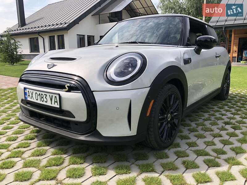 MINI Hatch 2021
