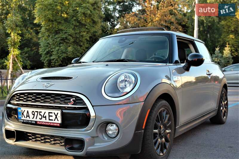 MINI Hatch 2019