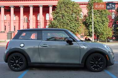 Хетчбек MINI Hatch 2019 в 